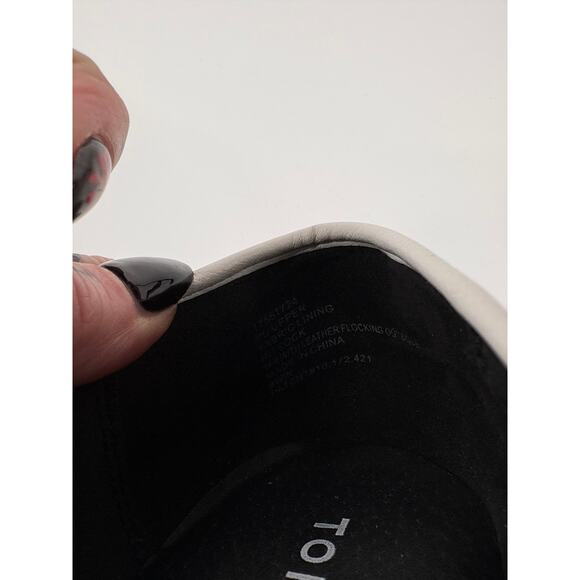 Torrid Loafer Heels (PA3) - Picture 2 of 6